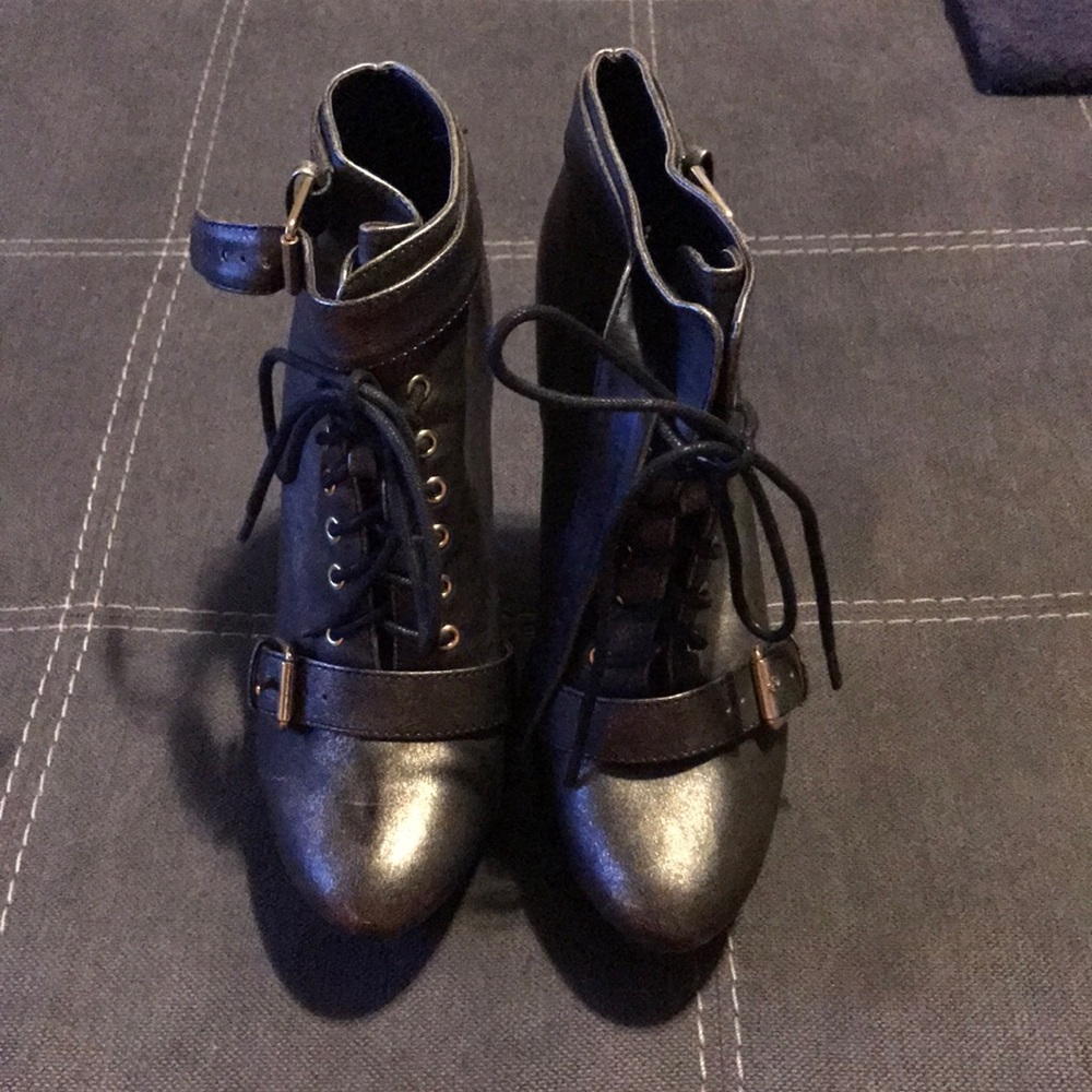 Brown glitter wedges